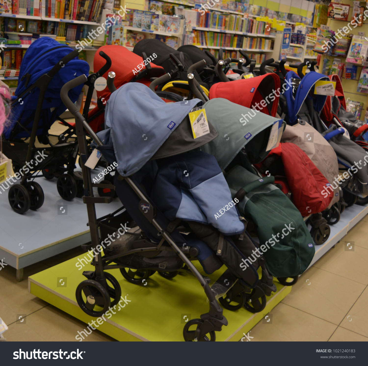 strollers in store