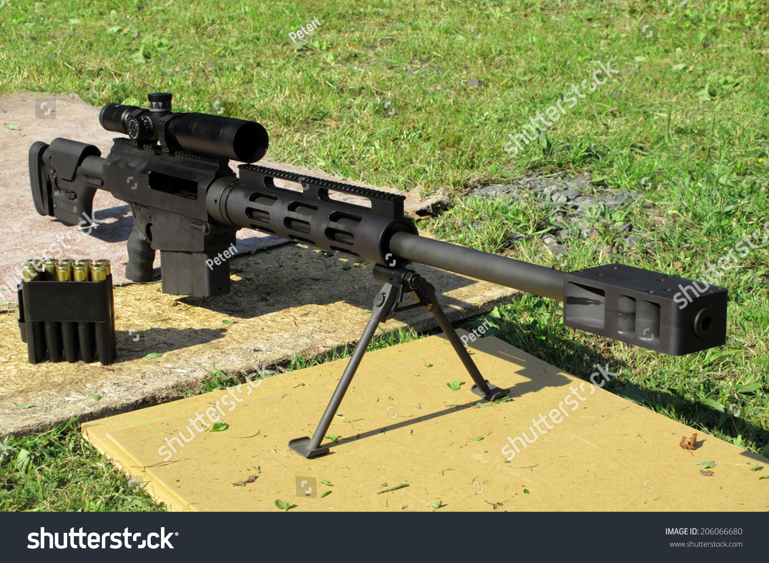 Sniper Rifle 50 Bmg Caliber Muzzle Stock Foto Rediger Nu