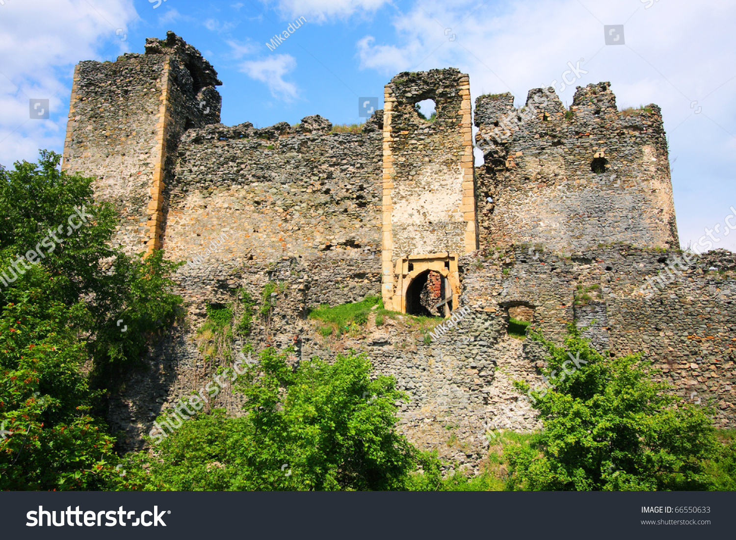Soimos Medieval Fortress, Arad, Romania Stock Photo 66550633 : Shutterstock