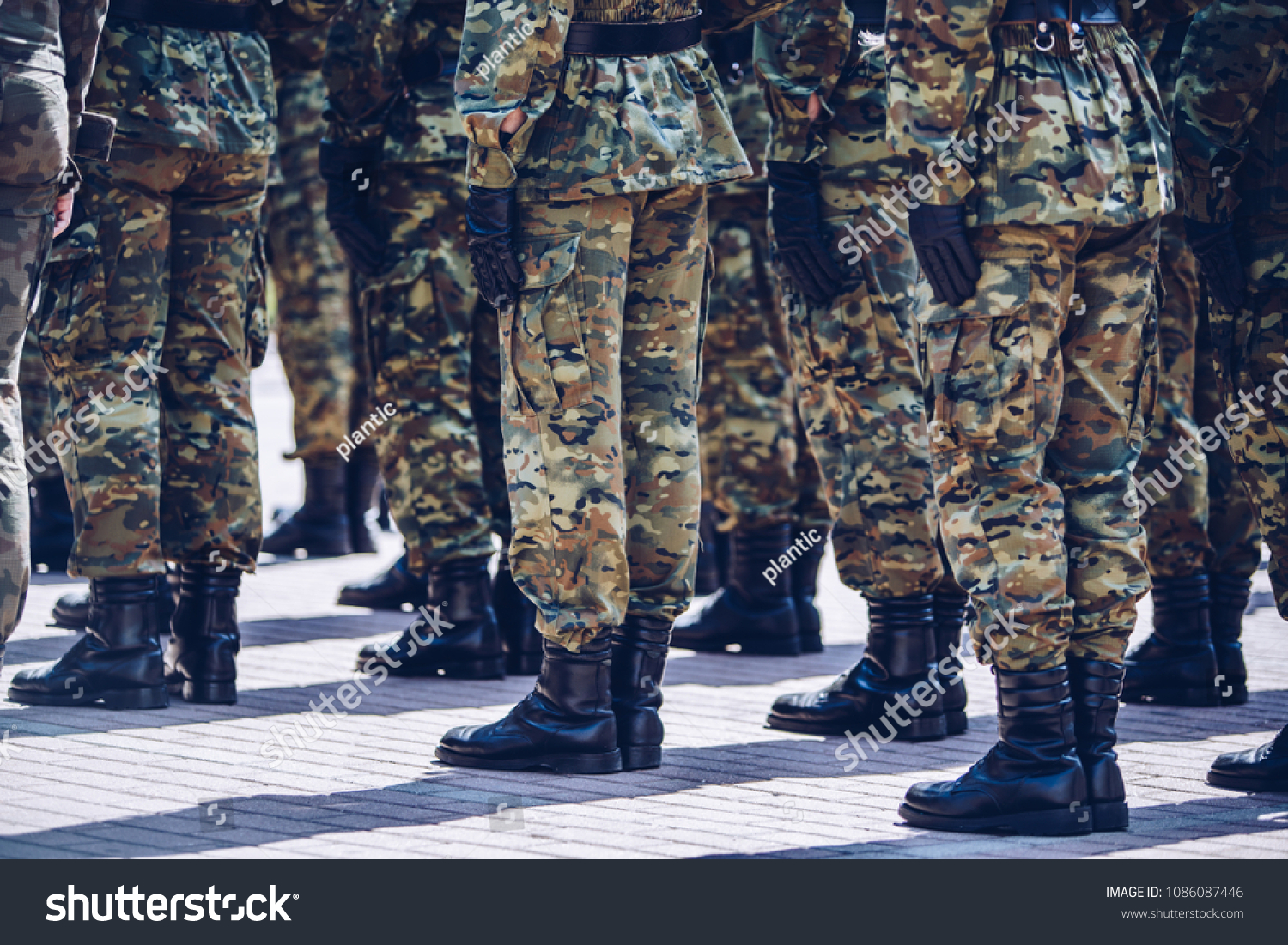 Soldiers Masking Camouflage Uniforms On Parade Stock Photo 1086087446 ...