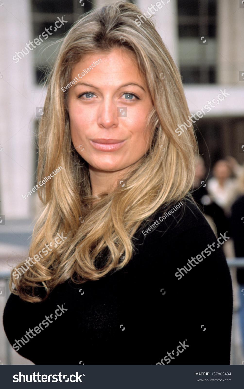 CLIP Sonya Walger pictures pictures CLIP Sonya Walger