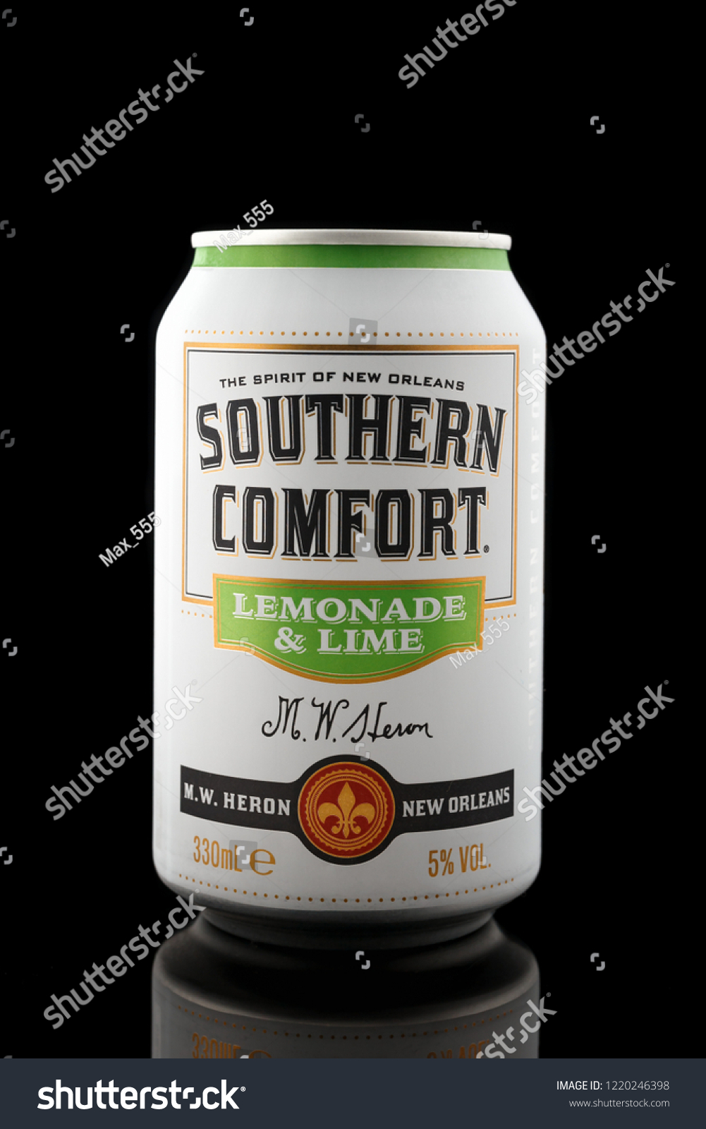 Southern Comfort Lemonade Lime Cocktail Aluminium Stock Photo