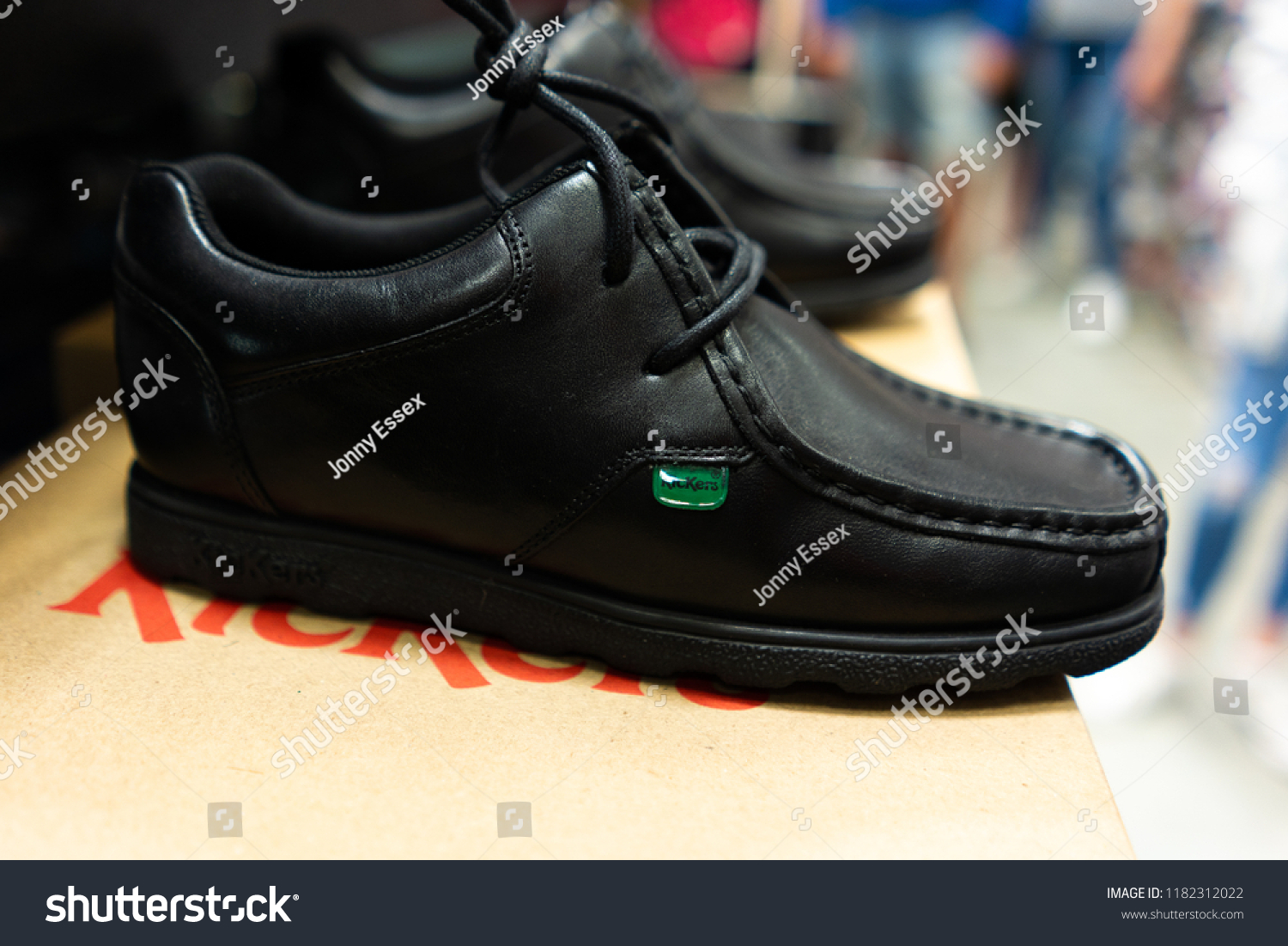 boys kickers school shoes