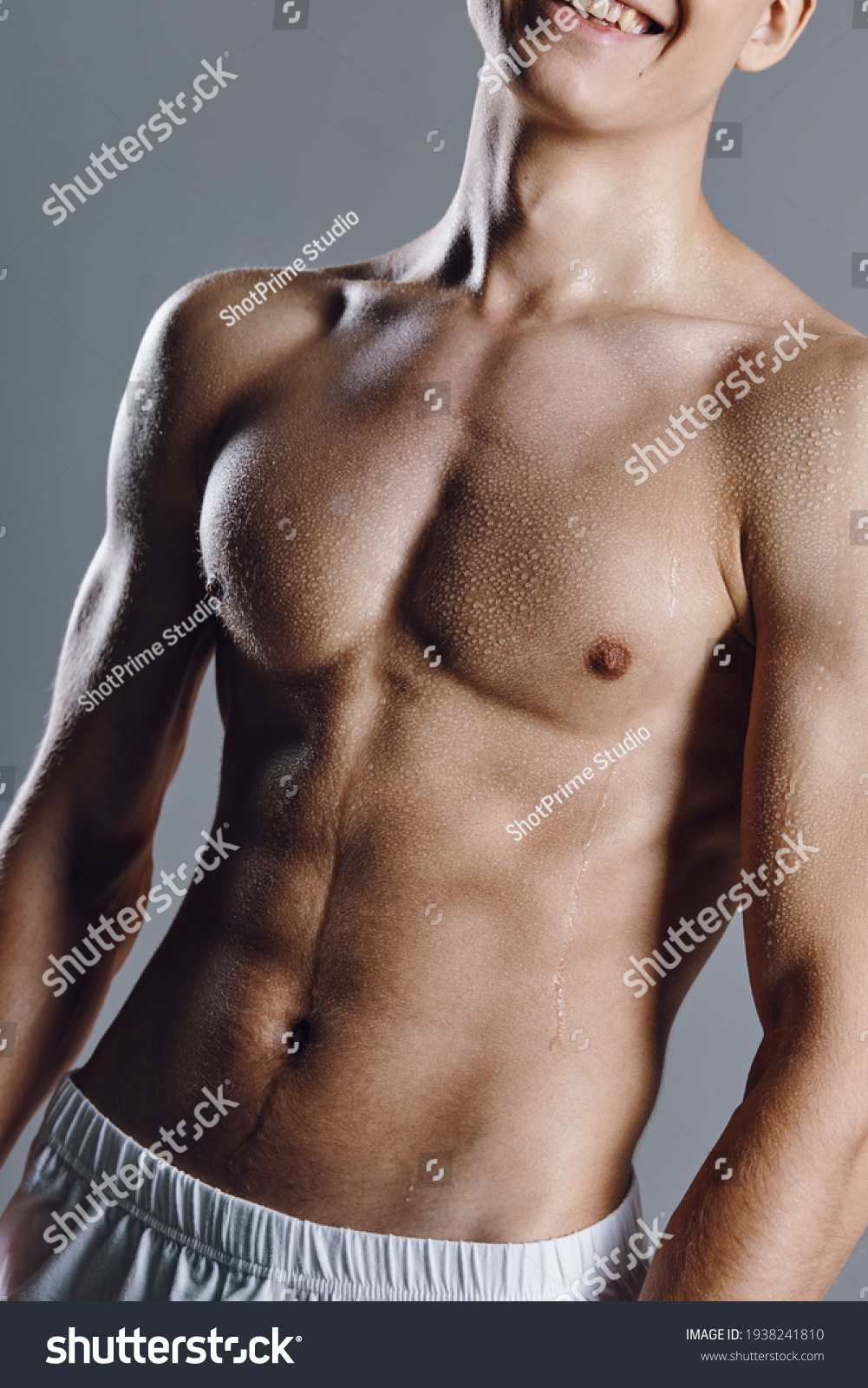 Naked Man Model Immagini Foto Stock E Grafica Vettoriale Shutterstock