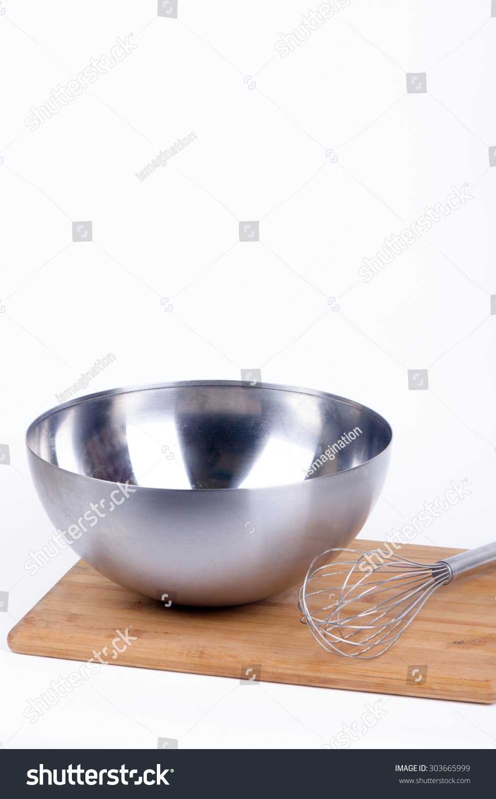 Can you bake a cake in a stainless steel bowl