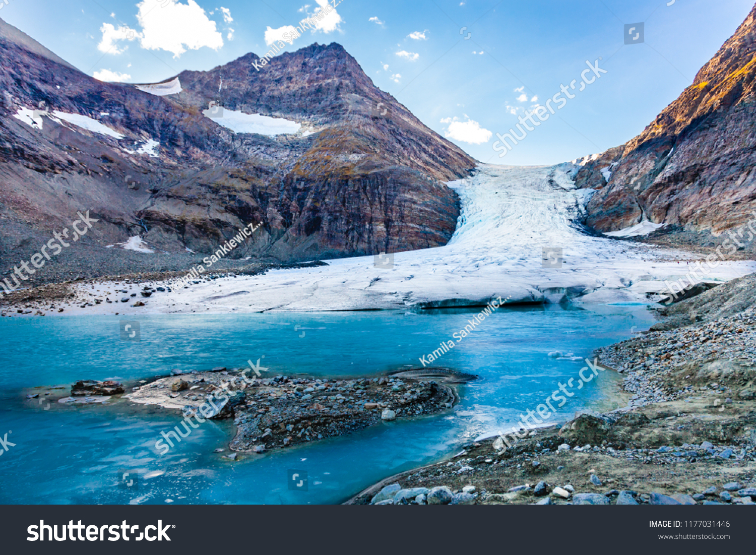 Hakuun Steindalsbreen Glacier North Norway Lyngen Alps Liittyva Arkistovalokuva Muokkaa Nyt 1177031446