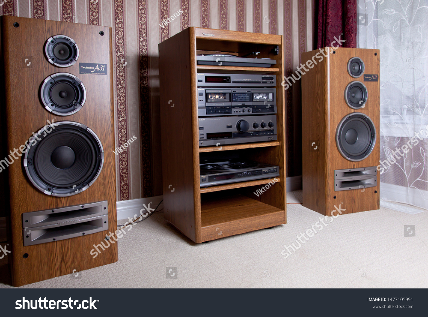 tower stereo system