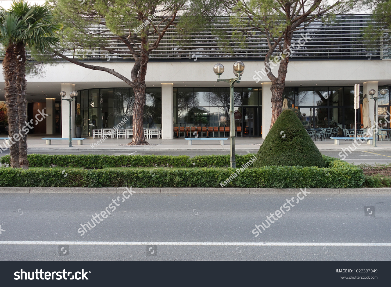 Ulichnaya Doroga Vid Sboku Stokovye Izobrazheniya V Hd I Milliony Drugih Stokovyh Fotografij Illyustracij I Vektornyh Izobrazhenij Bez Licenzionnyh Platezhej V Kollekcii Shutterstock Ezhednevno Dobavlyayutsya Tysyachi Novyh