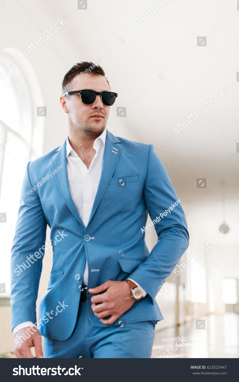 Saab elie haute couture fall runway review, Nature of scenery photo Royal maaji riders swimwear collection