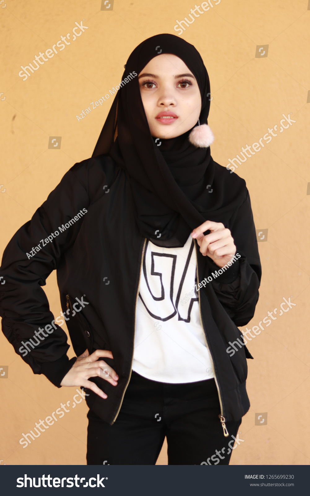 Stylish Cute Girl Hijab Street Fashion Stock Photo Edit Now Stylish Cute Girl Hijab Street Fashion Stock Photo Edit Now