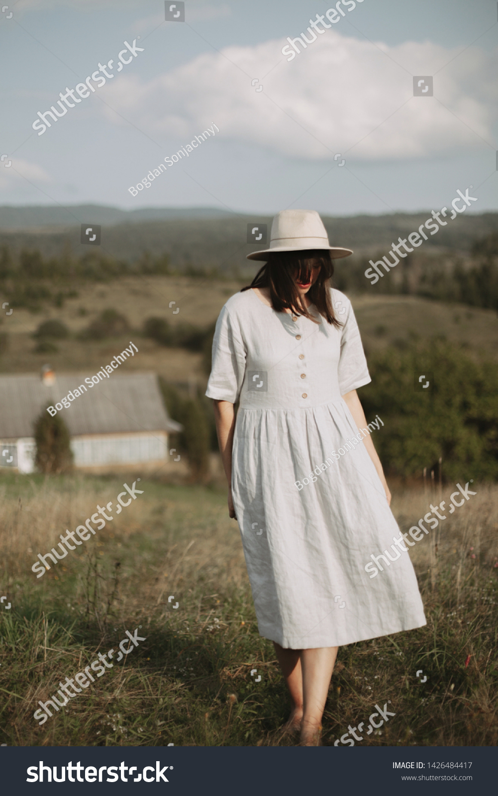 sunny girl linen dress