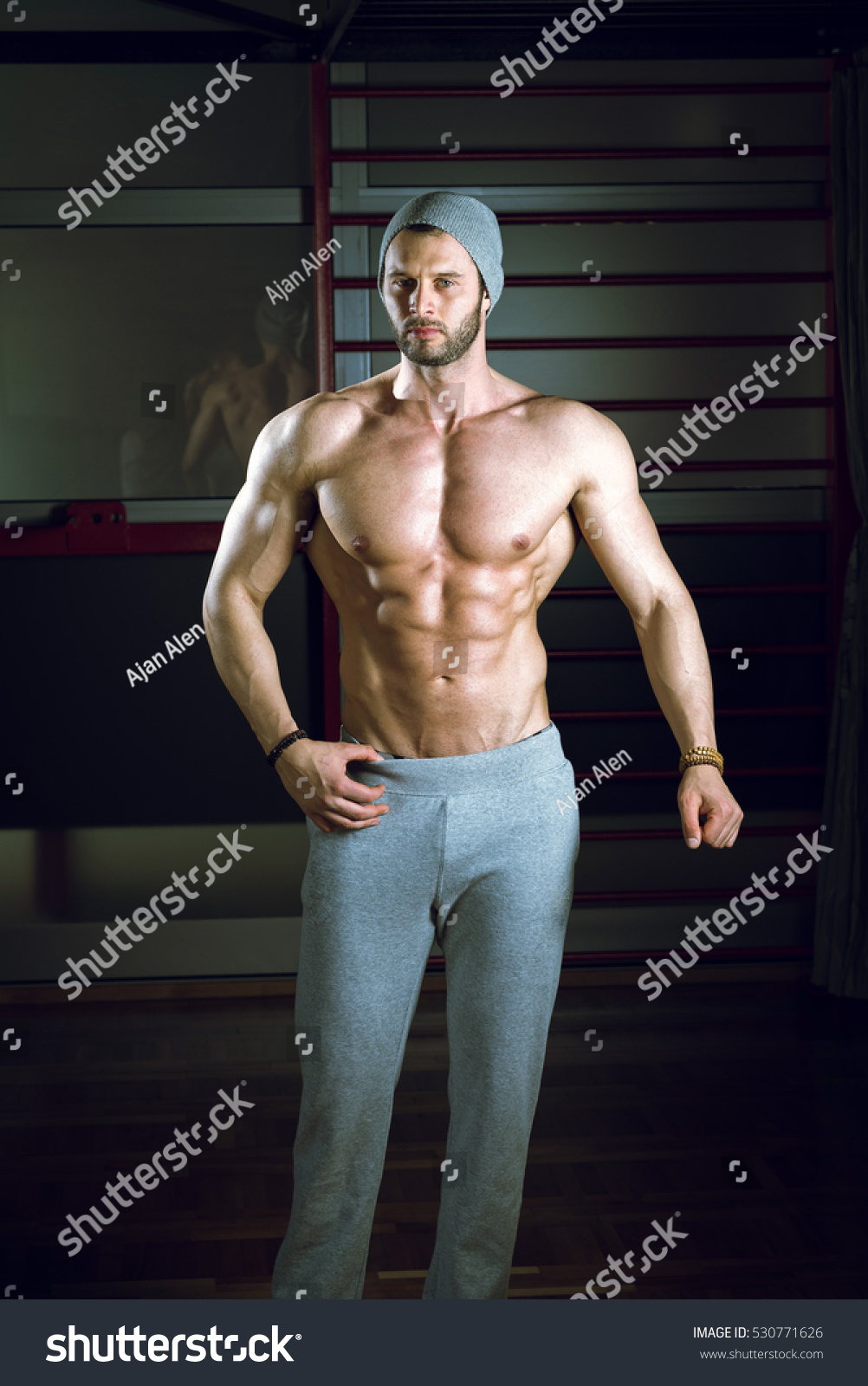 gym cap for man