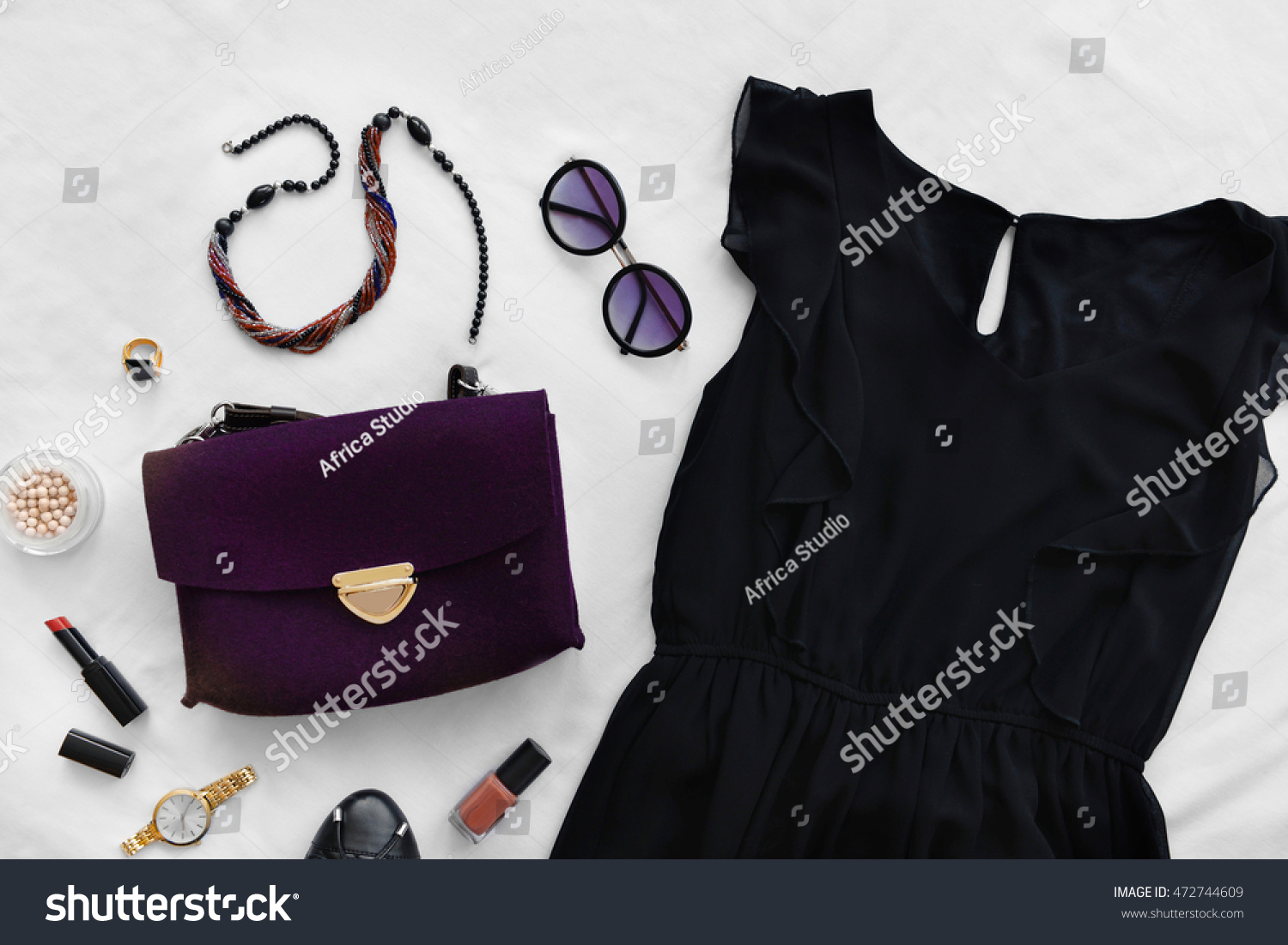 Stylish Women Clothing Set On Bed Stock Photo 472744609 - Shutterstock