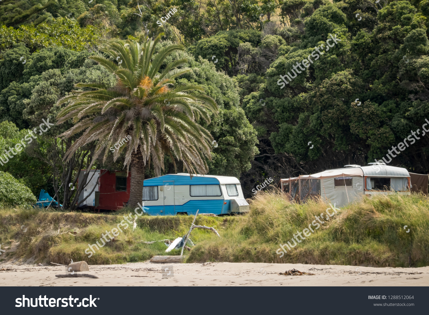 Summer Freedom Camping Pouawa Beach Gisborne Stock Photo Edit Now 1288512064