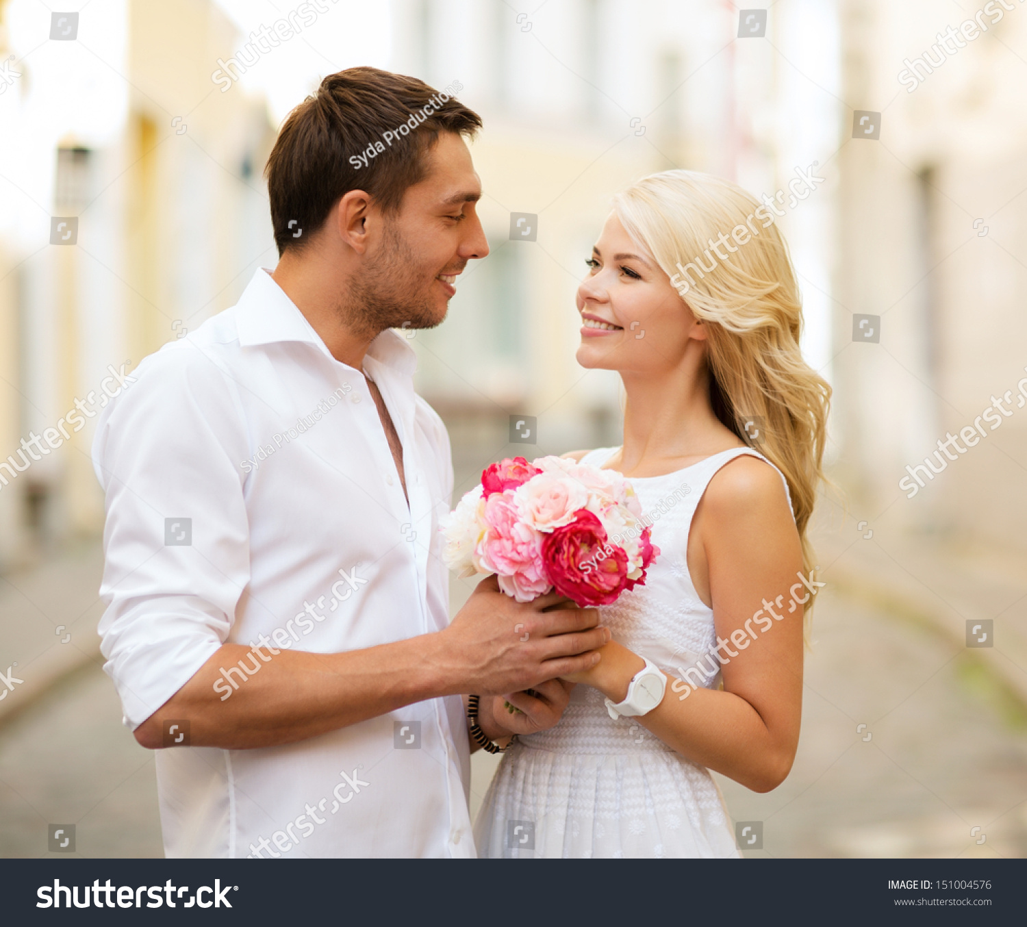 hot teens bustyfucking pictures dating and flowers