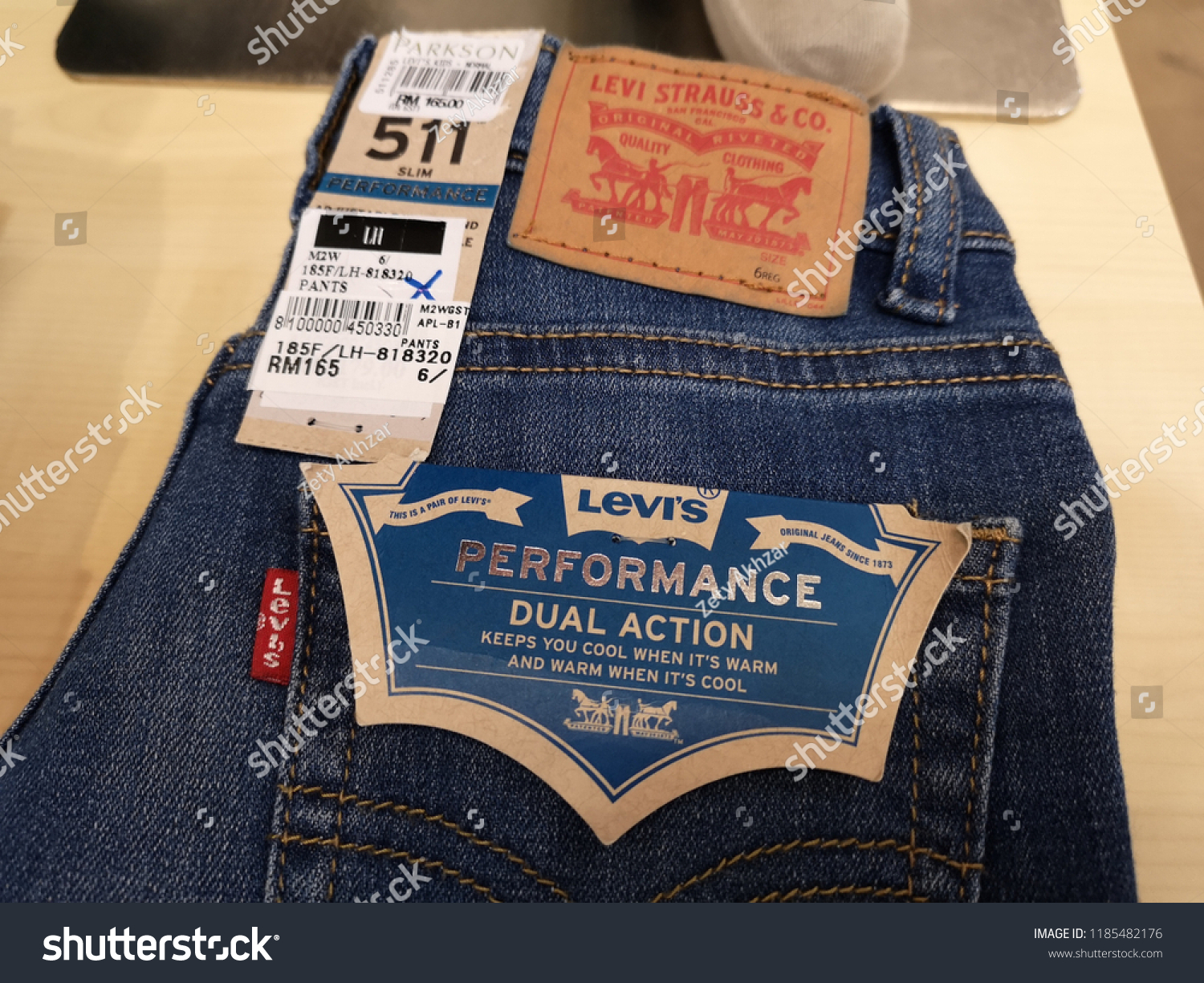 levis sunway