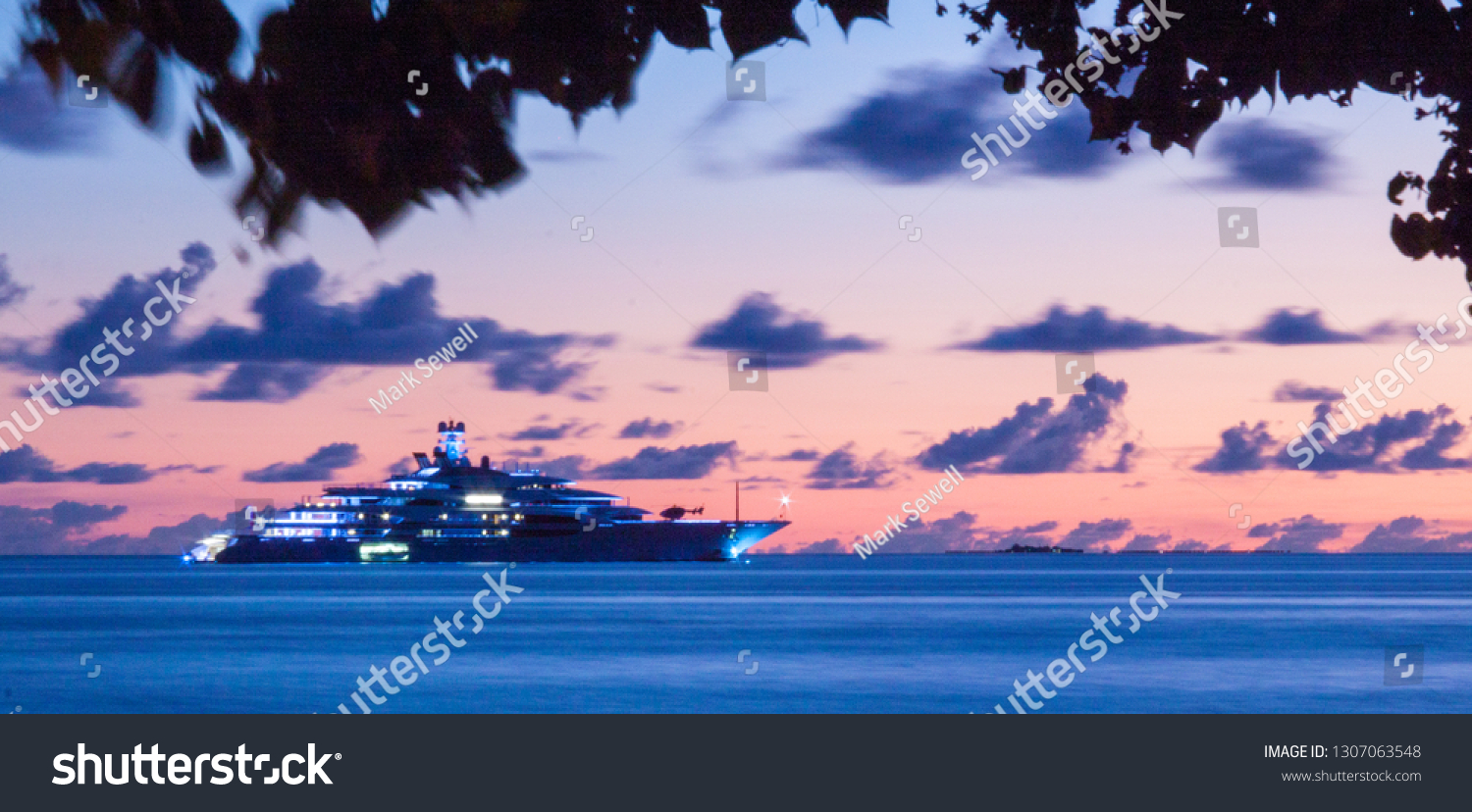 superyacht in maldives