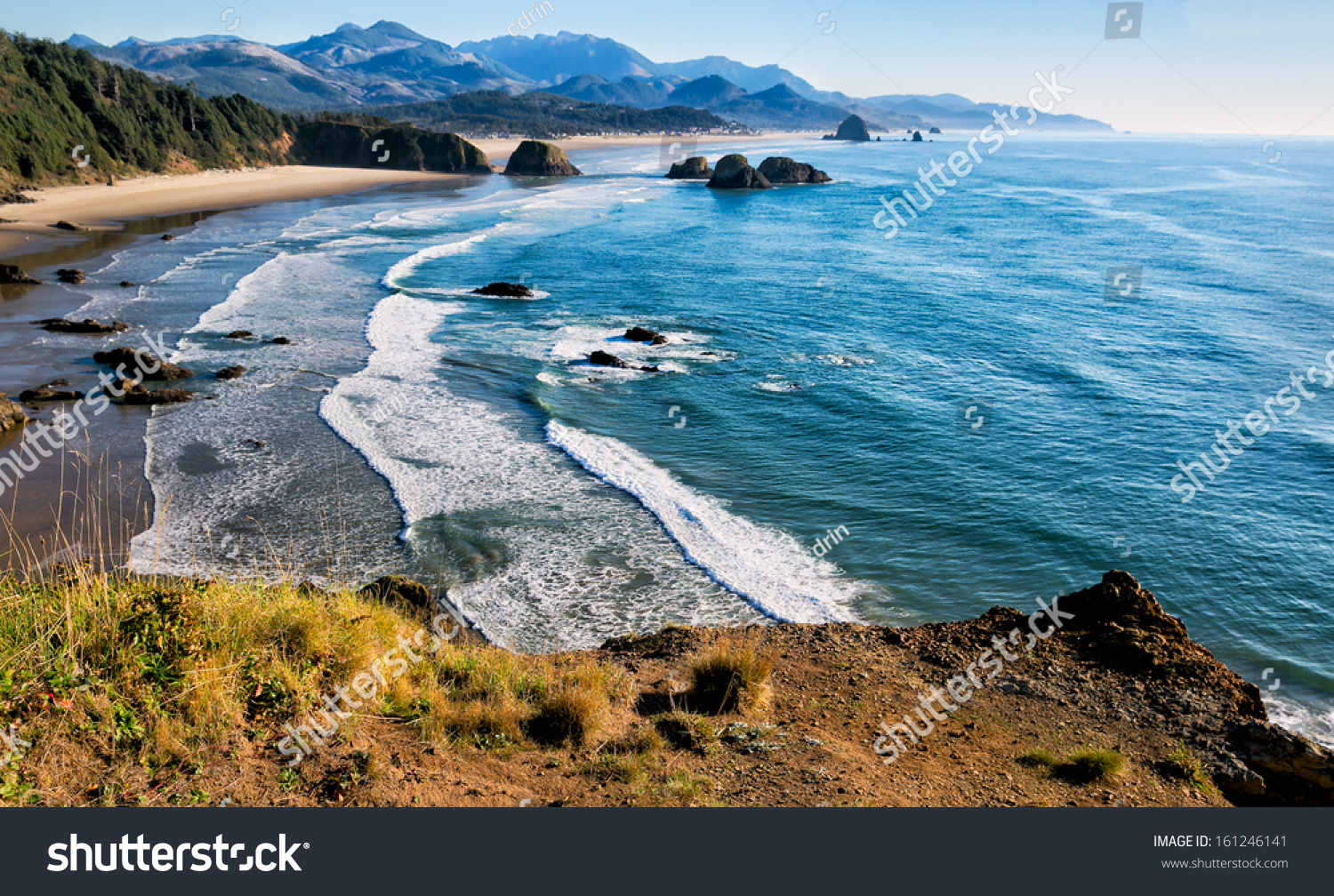 Sweeping View Of The Oregon Coast, Miles Of White Sandy Beaches, Sea ...