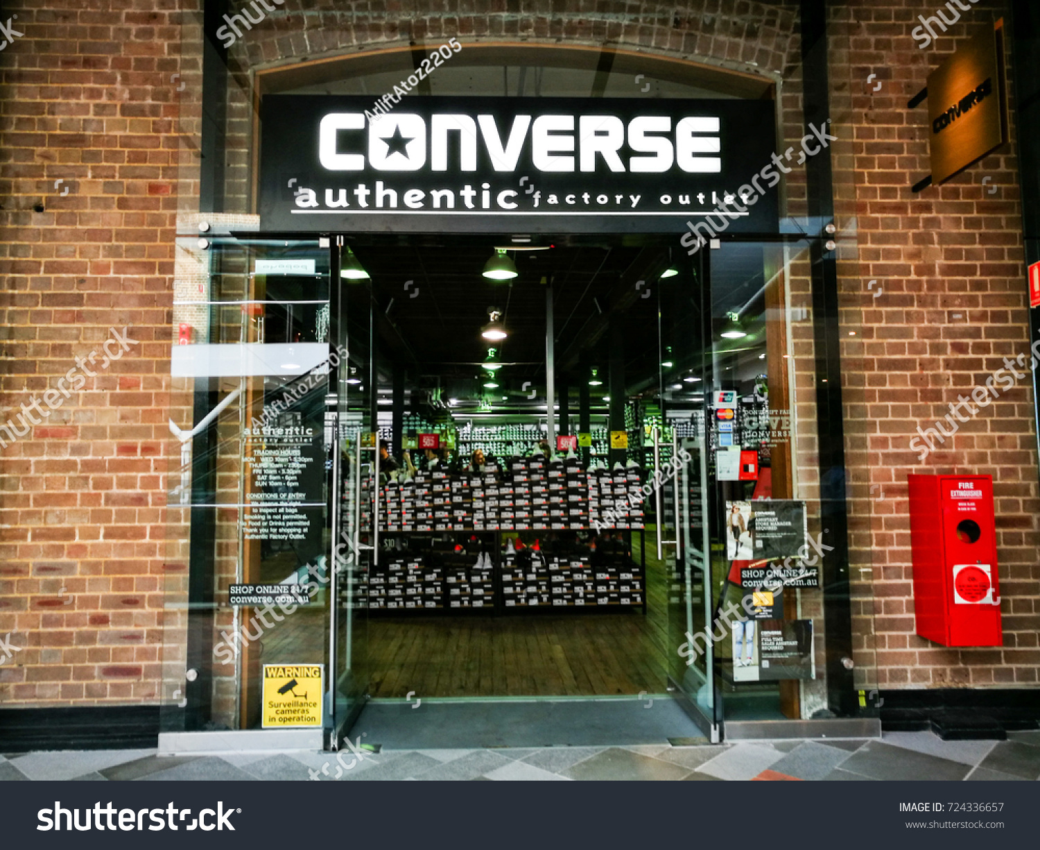 converse store sydney