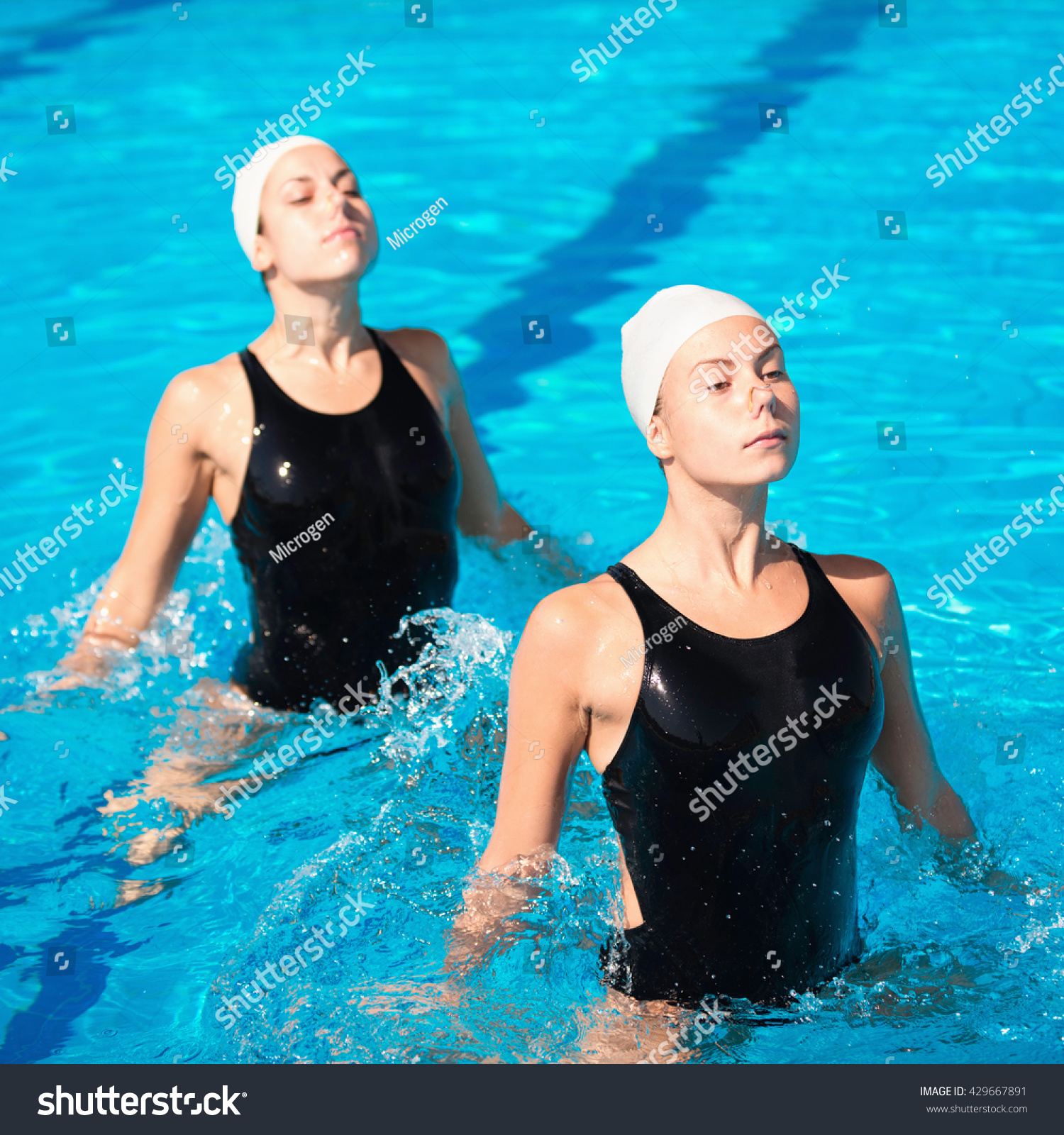 synchronized swimming caps