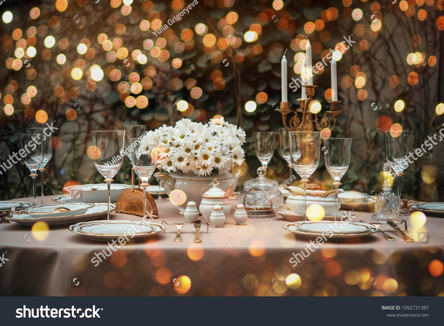 10,223 Big dinner party Stock Photos, Images & Photography | Shutterstock