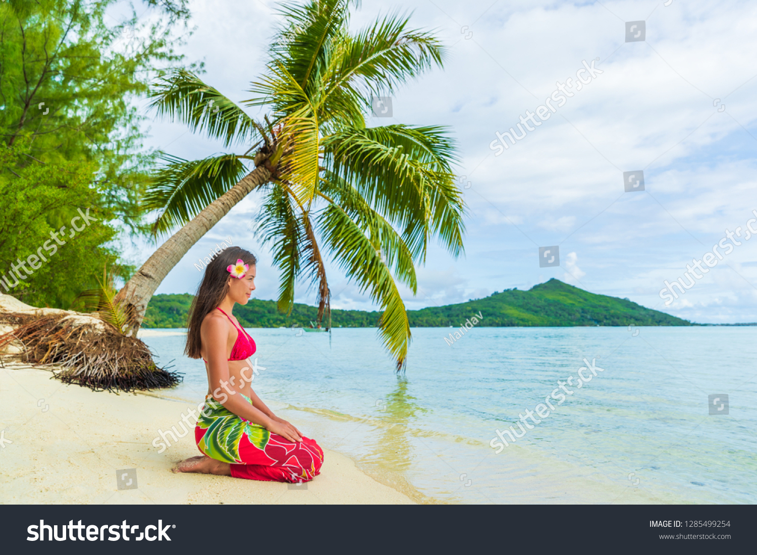 Suchen Sie Nach Tahiti Bora Bora Franzosisch Polynesien Beach Stockbildern In Hd Und Millionen Weiteren Lizenzfreien Stockfotos Illustrationen Und Vektorgrafiken In Der Shutterstock Kollektion Jeden Tag Werden Tausende Neue Hochwertige Bilder