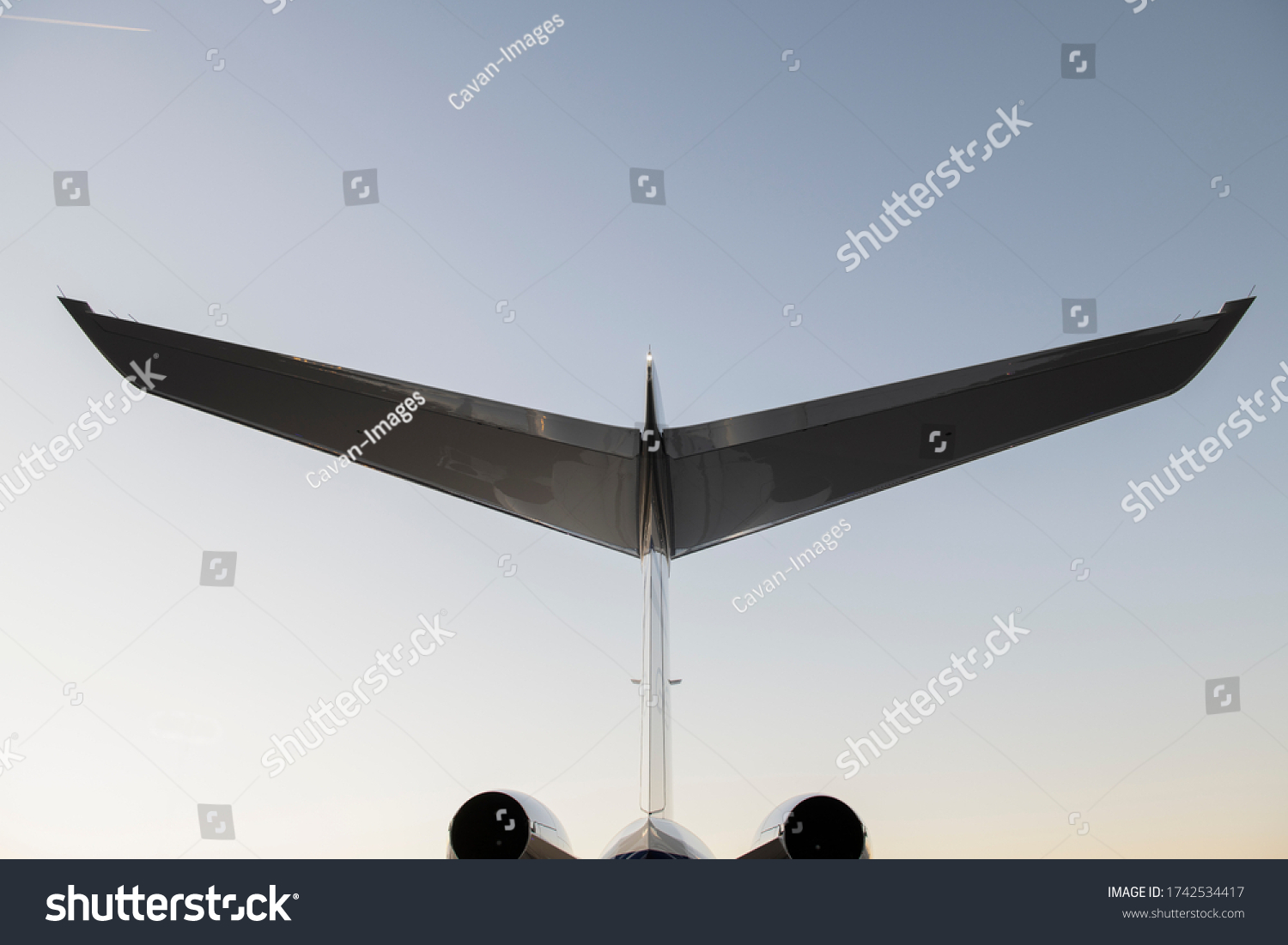 1,303 Gulfstream private jet Images, Stock Photos & Vectors | Shutterstock