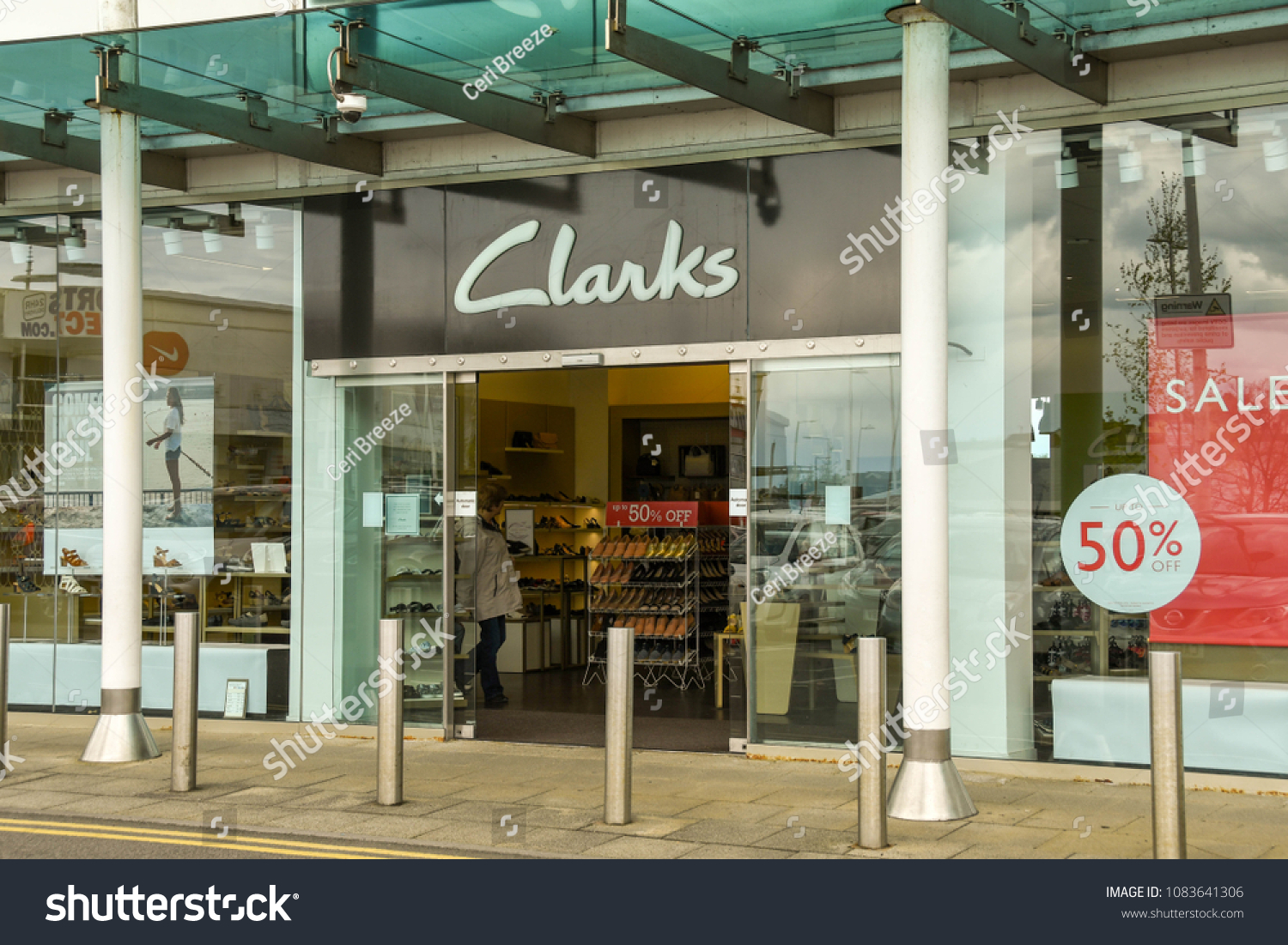 clarks talbot green opening times