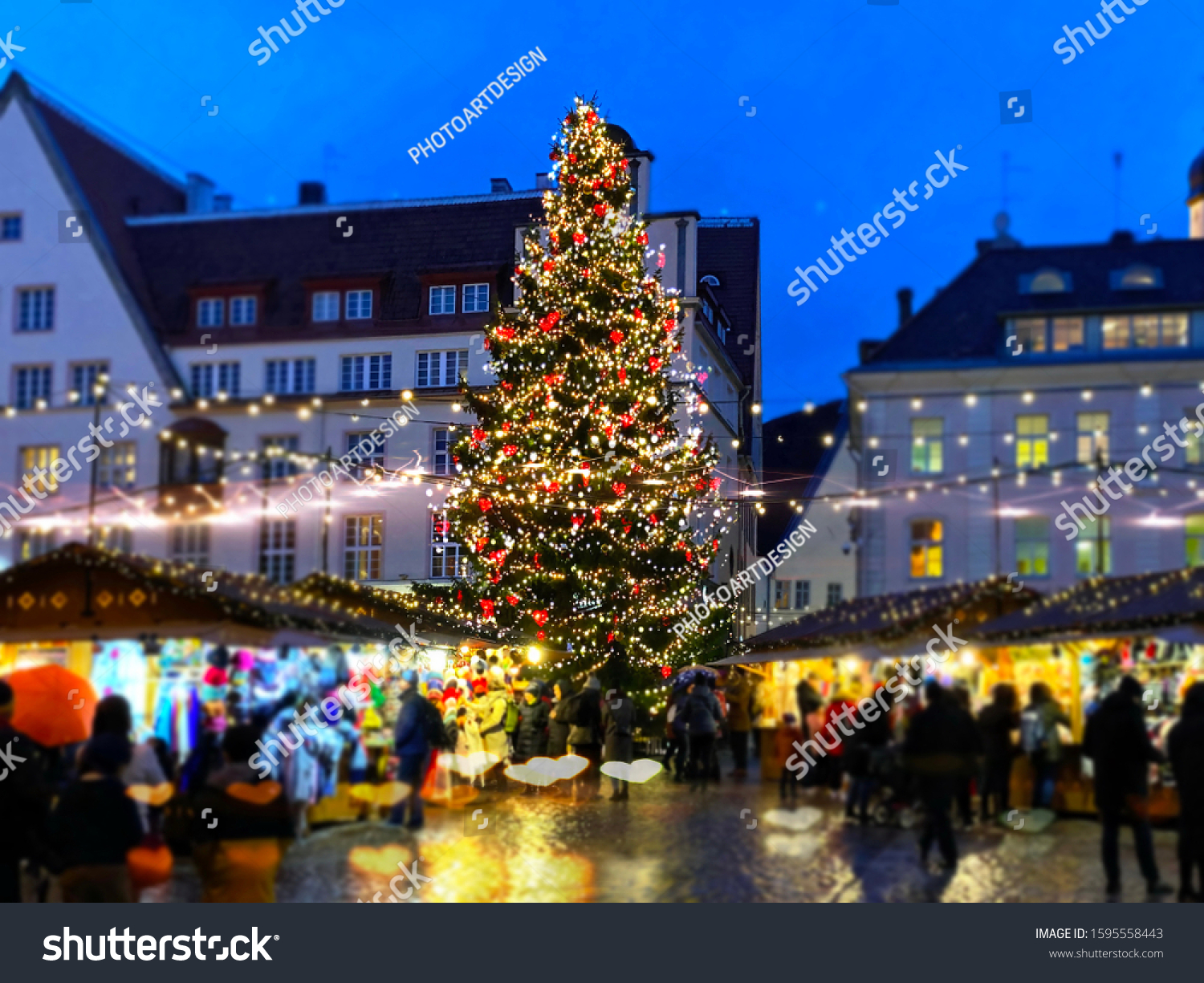 Tallinn Winter Christmas Holiday Europe City の写真素材 今すぐ編集