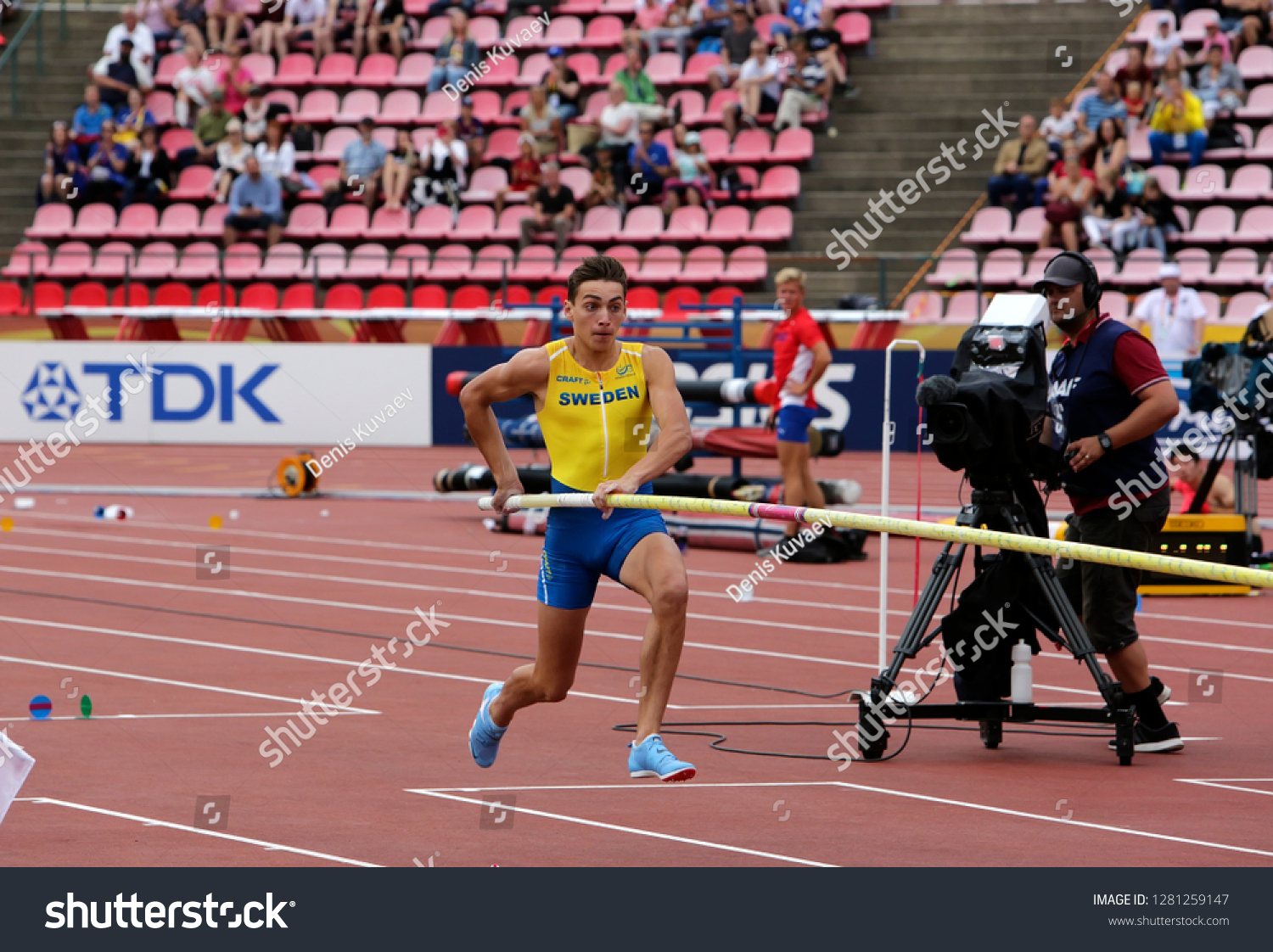 armand duplantis world record