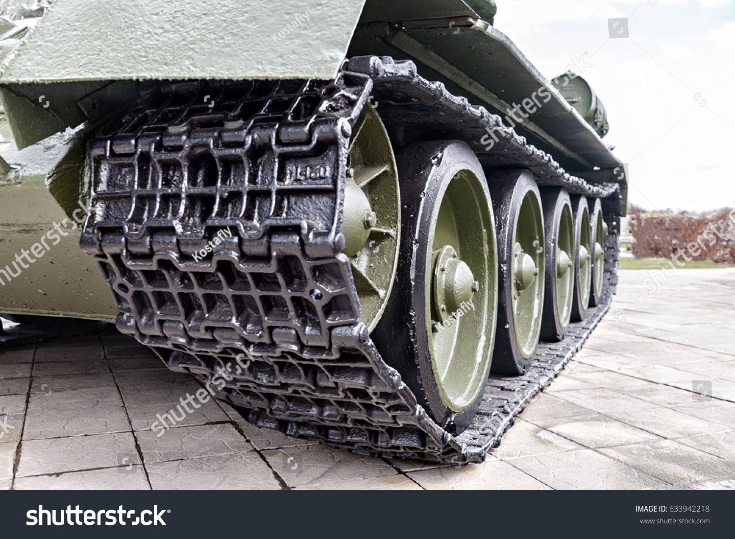 Tank Tracks Tank Second World War Stock Photo 633942218 - Shutterstock