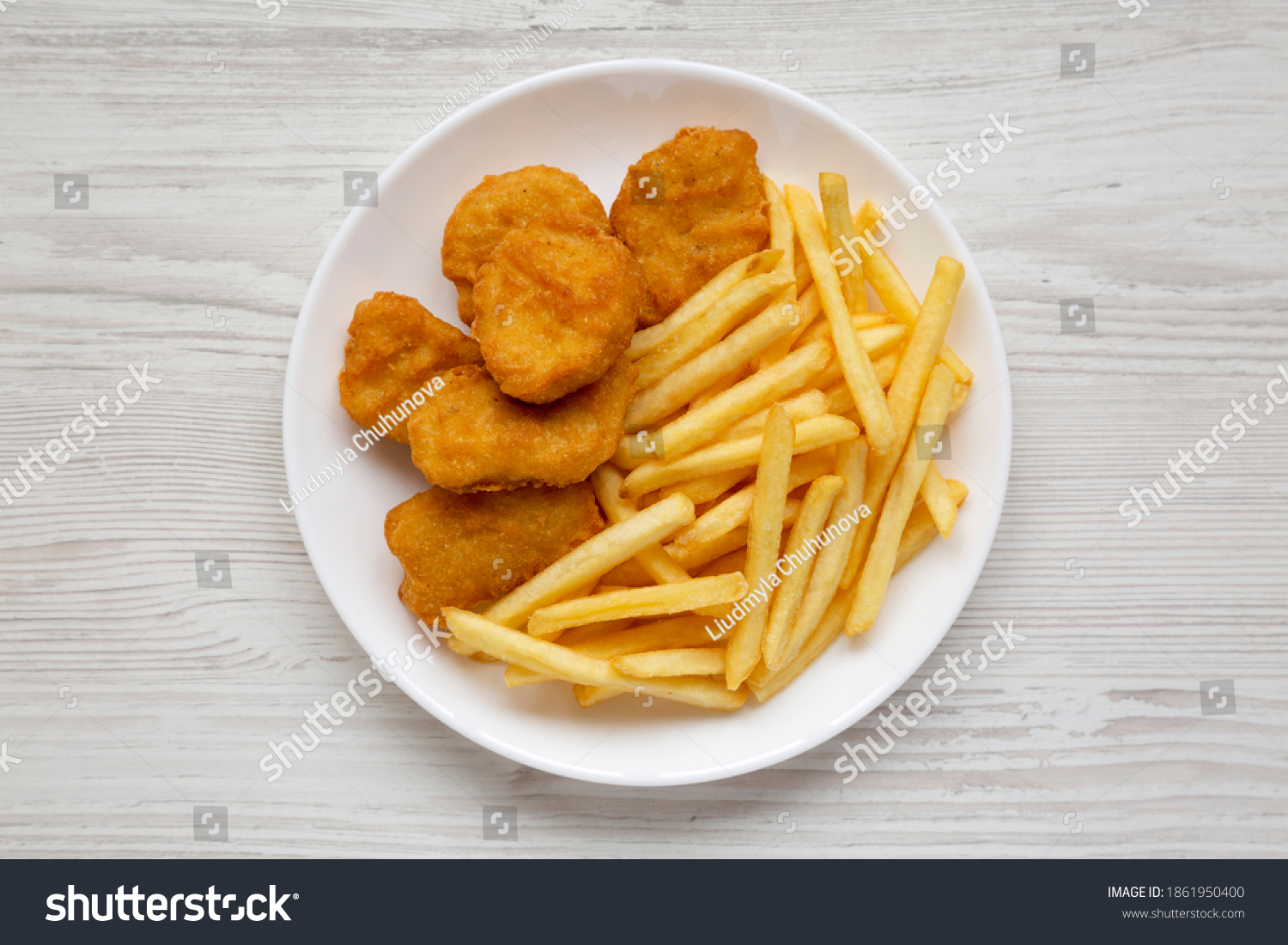 43,070 Chicken nuggets fries Images, Stock Photos & Vectors | Shutterstock