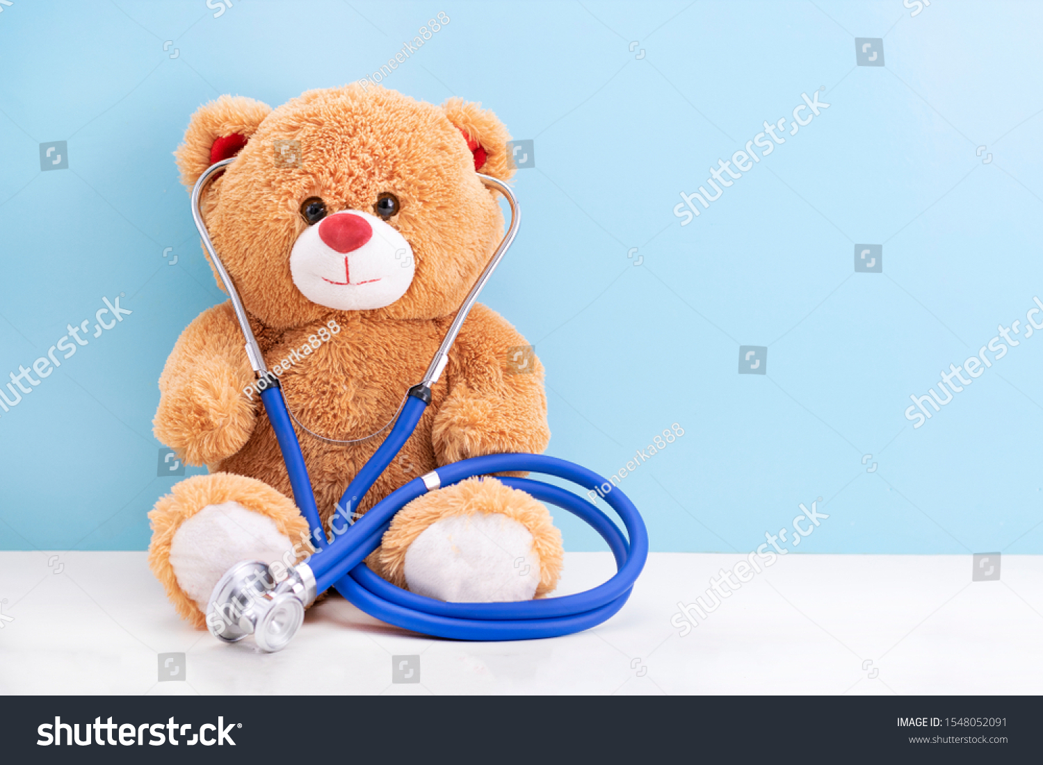 6,412 Teddy bear with stethoscope Images, Stock Photos & Vectors ...