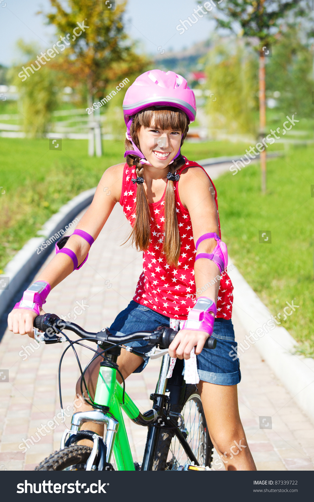 teenage girl bike helmet