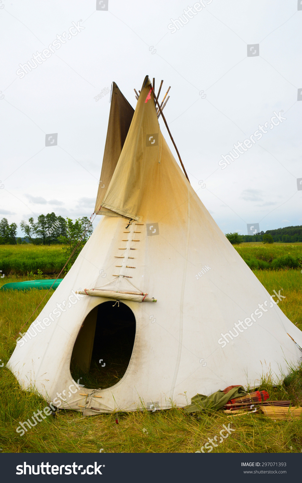 Teepee Or Wigwam Stock Photo 297071393 : Shutterstock