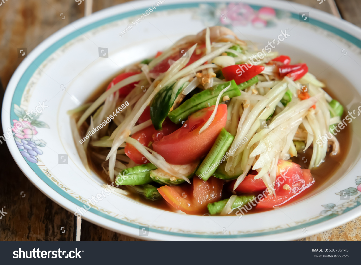 Thai Papaya Salad With Pickled Fish Stock Photo 530736145 : Shutterstock