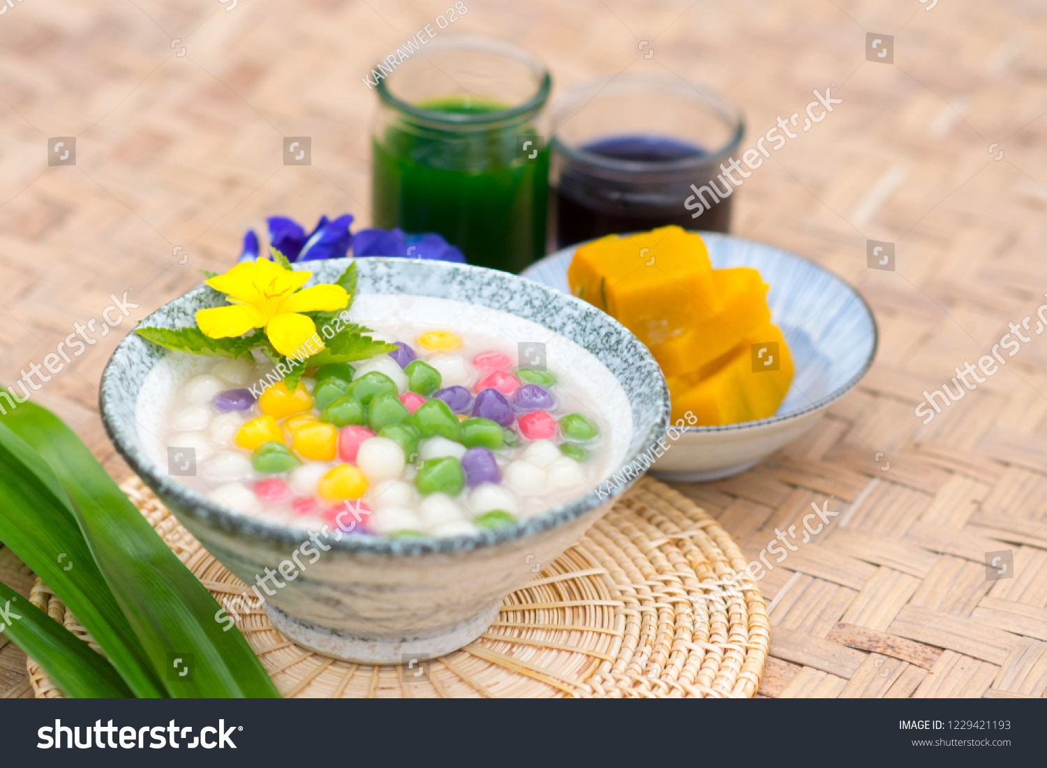 13,229 Thailand bua Images, Stock Photos & Vectors | Shutterstock