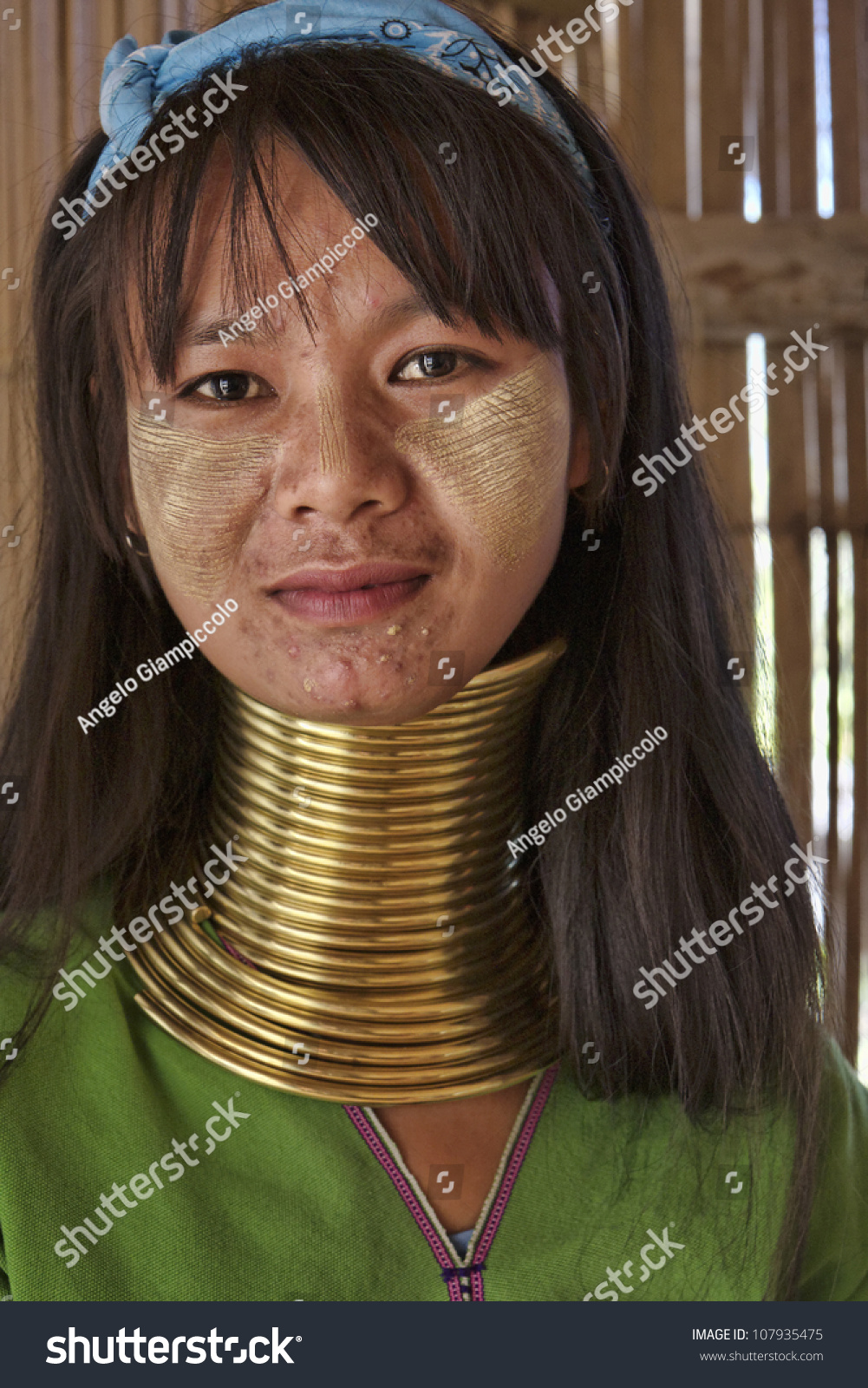 Thailand, Chiang Mai, Karen Long Neck Hill Tribe Village (Baan Tong ...