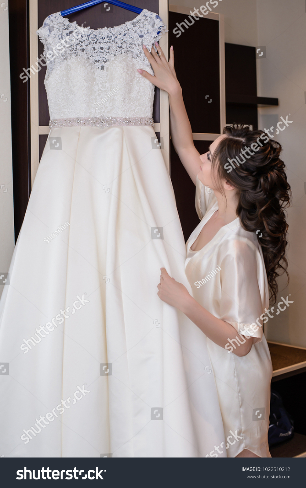 negligee wedding dress