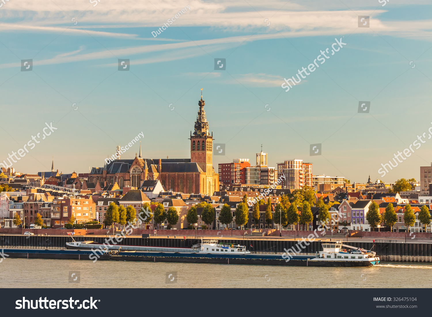 Nijmegen: Bilder, Stockfotos Und Vektorgrafiken | Shutterstock