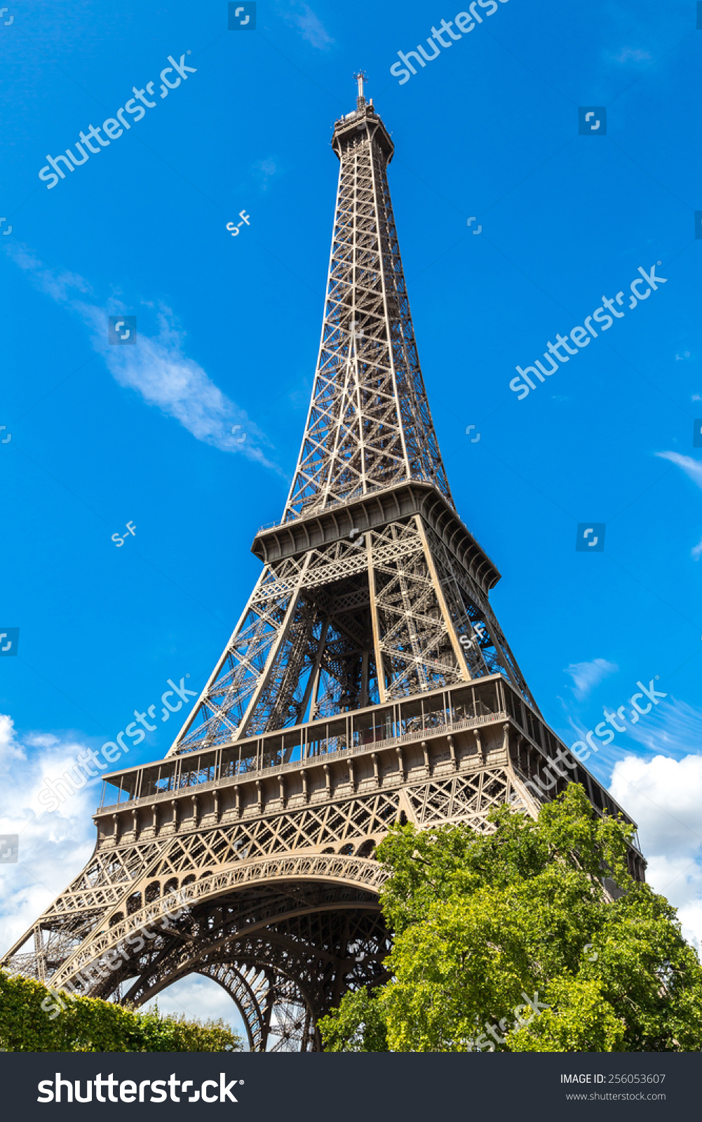 Eiffel Tower Paris France Beautiful Summer Stock Photo 256053607 ...