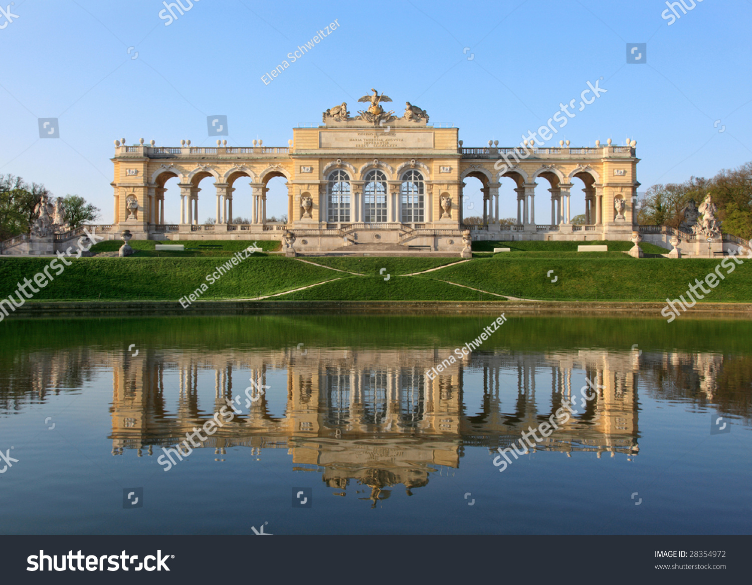 Gloriette Schonbrunn Palac... Gloriette Schonbrunn Palac...