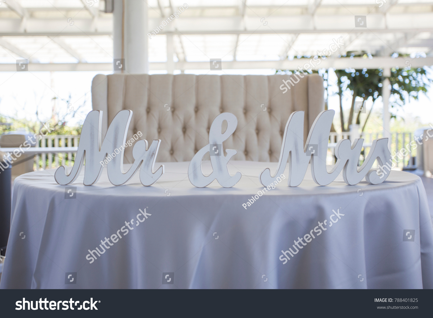 Head Table Groom Bride Rustic Style Royalty Free Stock Image