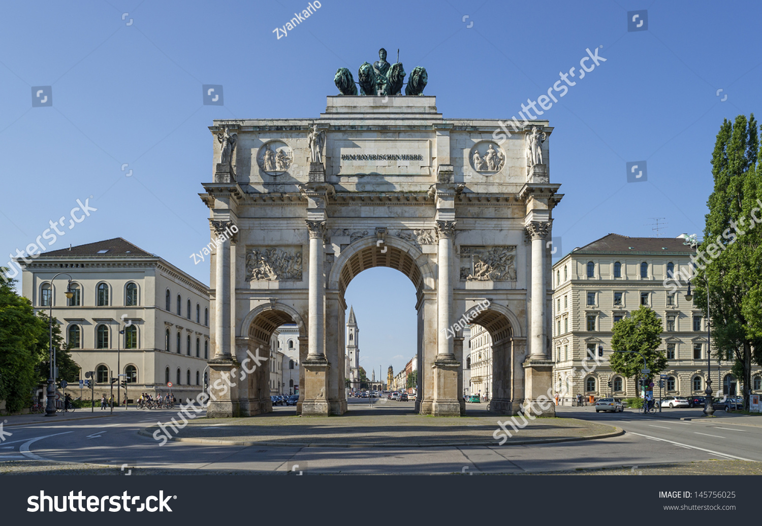 Historic Arc De Triomphe Siegestor Munich Stock Photo 145756025 ...