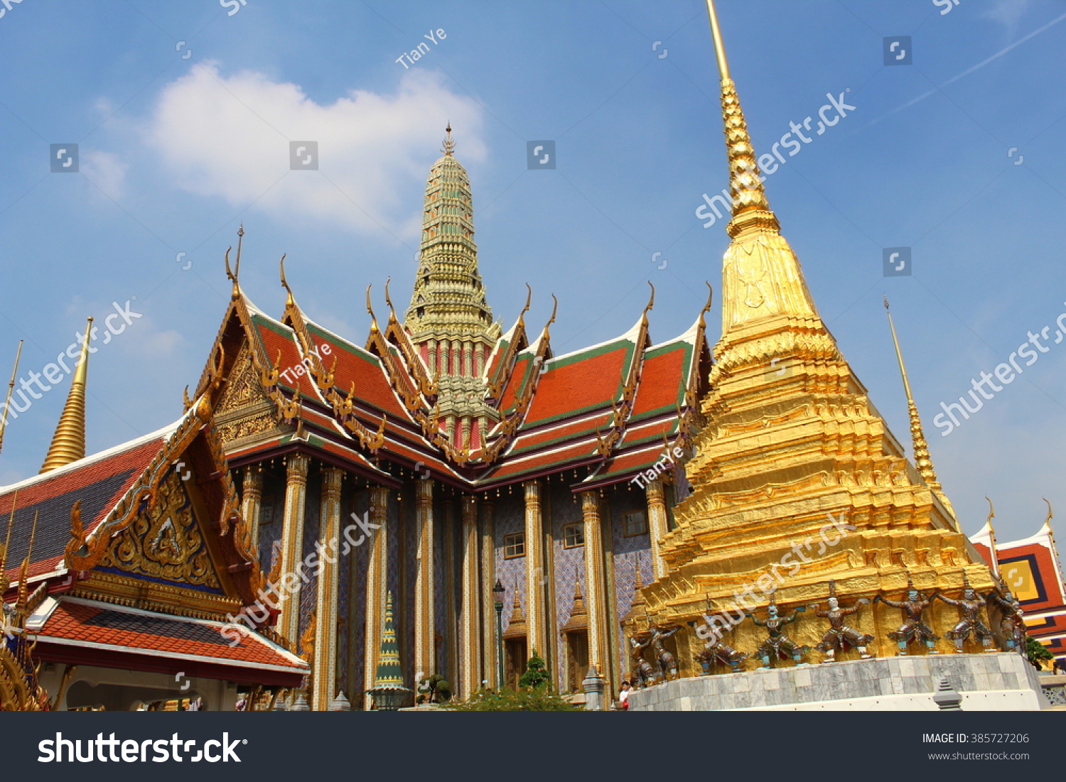 3,065 The Jade Buddha Temple Images, Stock Photos & Vectors 