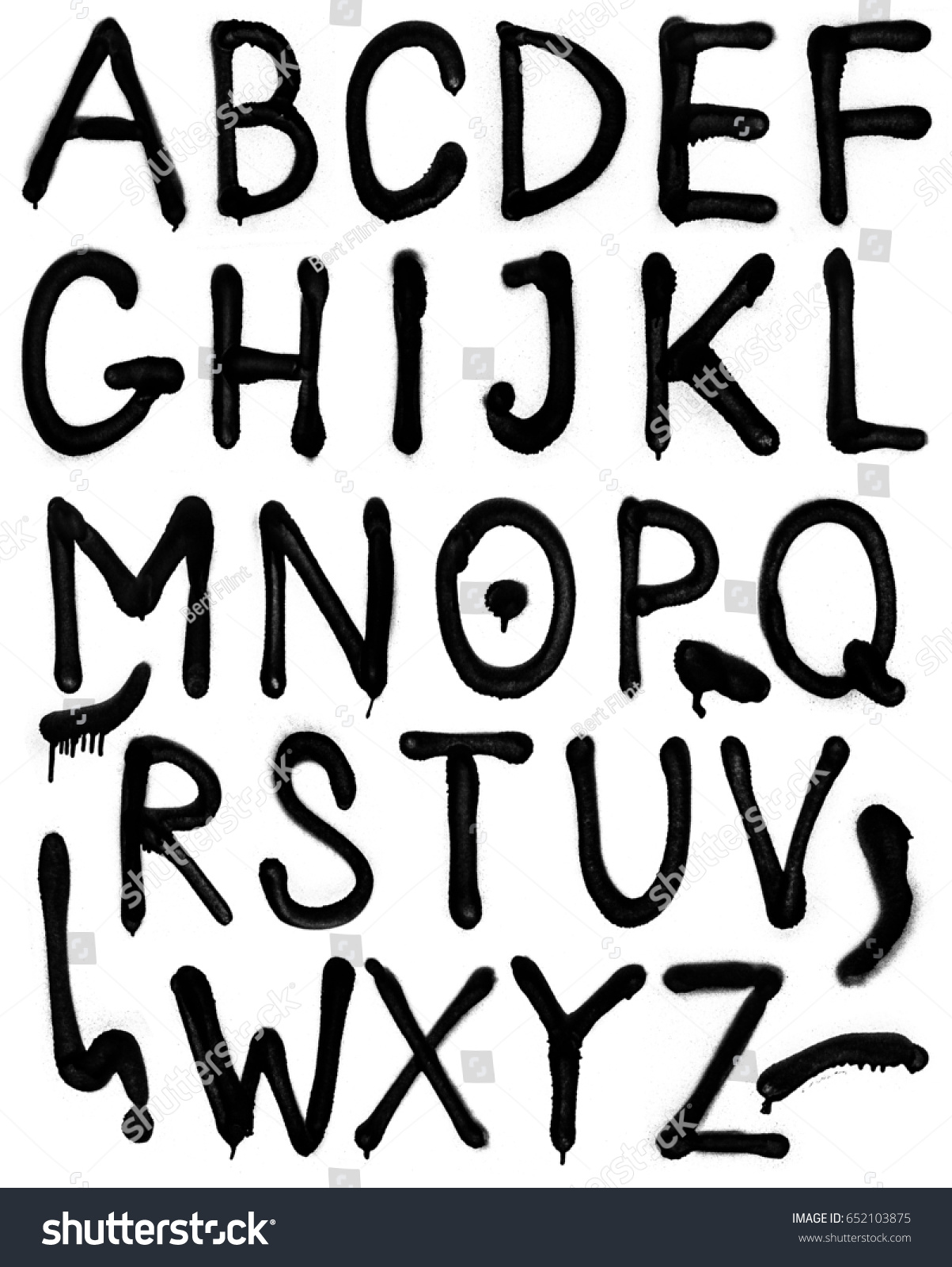アルファベットの文字 フォントスプレーの落書き のイラスト素材