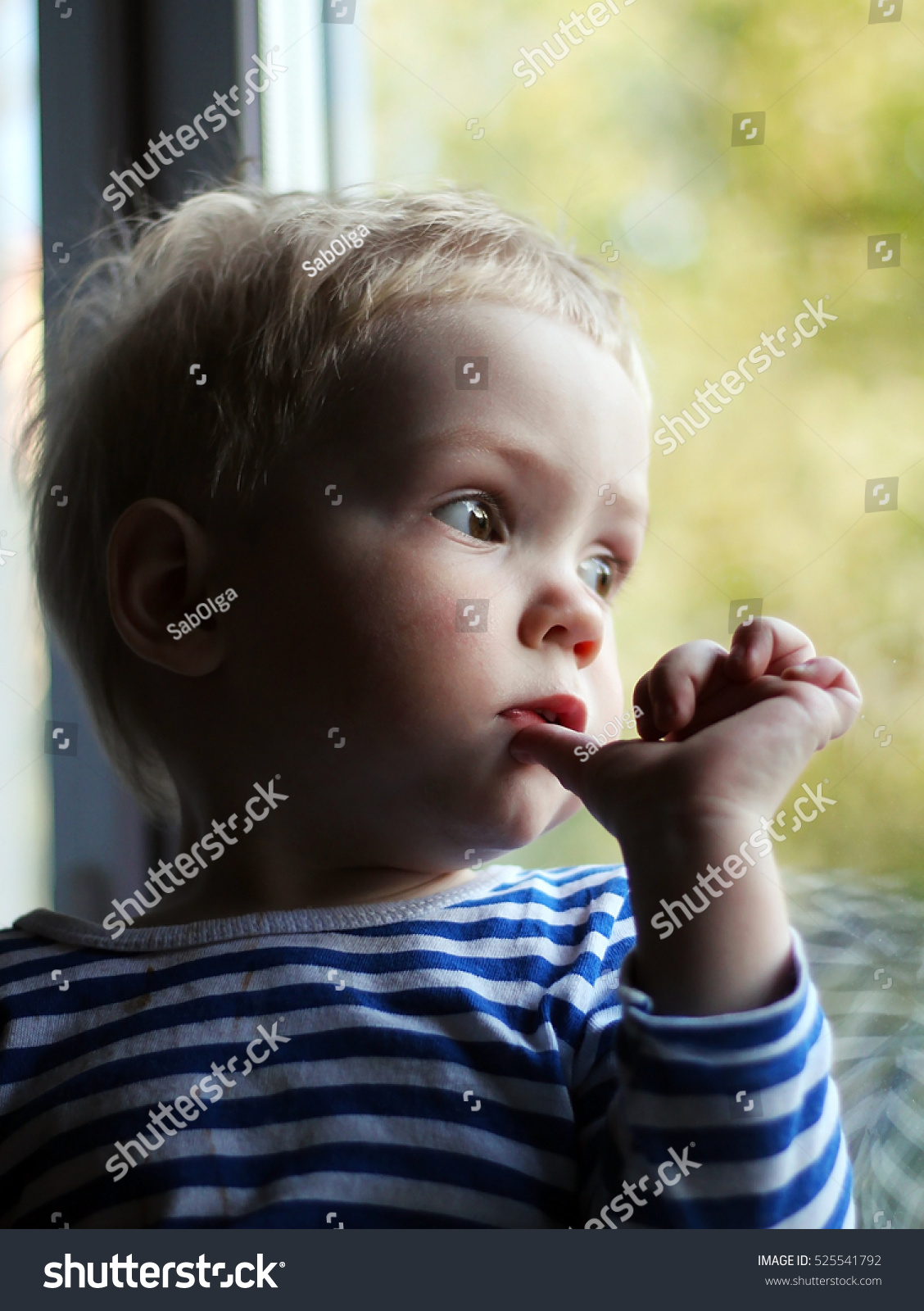 the boy at the window Boy at the window seeing the snowman standing all alone in dusk and cold is more than he can bear the small boy weeps to hear the wind prepare a night of gnashings and enormous moan his tearful sight can hardly reach to where the pale-faced figure with bitumen eyes returns him such a. the boy at the window Boy at the window seeing the snowman standing all alone in dusk and cold is more than he can bear the small boy weeps to hear the wind prepare a night of gnashings and enormous moan his tearful sight can hardly reach to where the pale-faced figure with bitumen eyes returns him such a.
