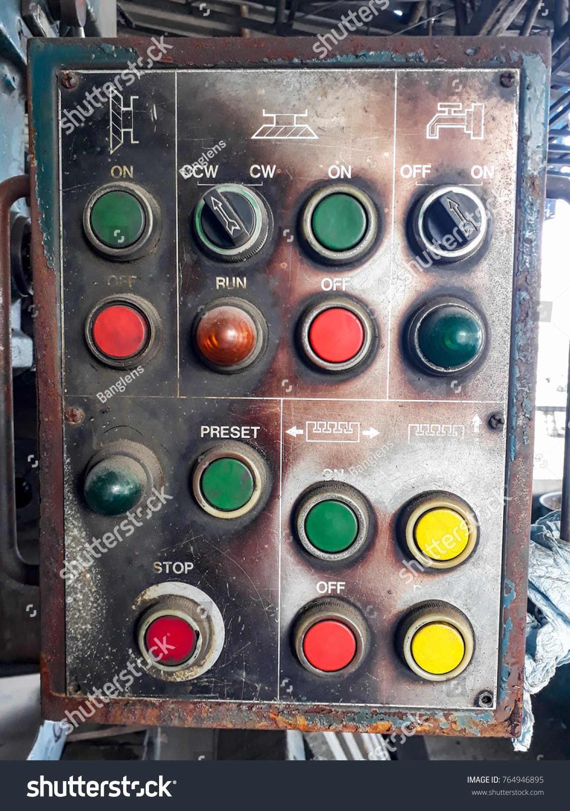 Marx 100-1M Control Panel Push Button