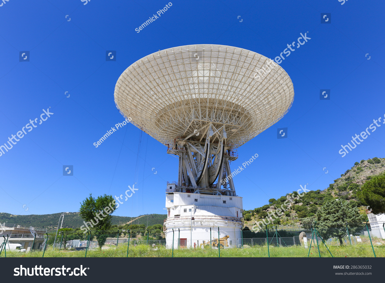 Madrid Deep Space Communications Complex Ground Stock Photo 286365032 ...