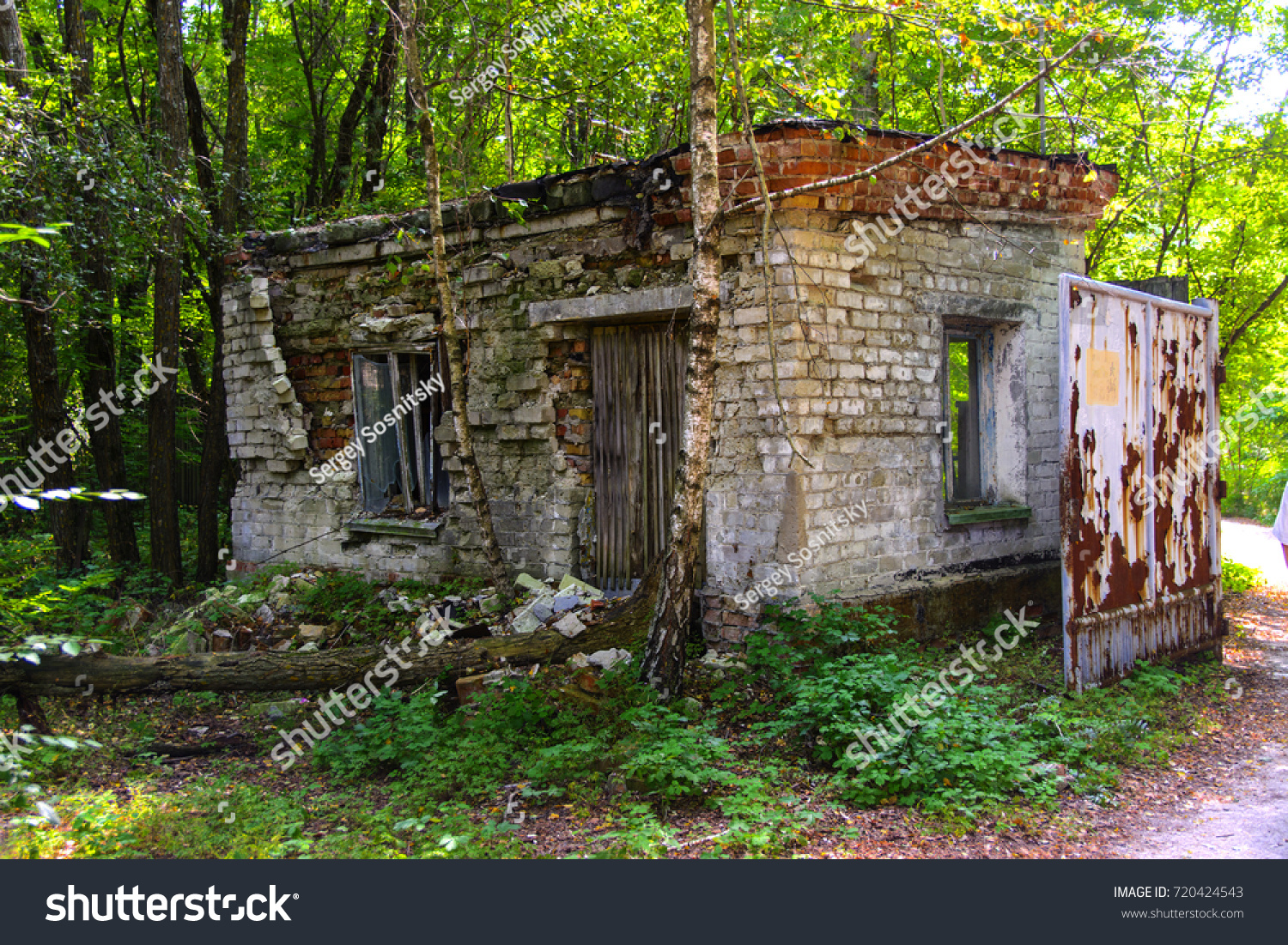 Abandoned military unit Abandoned military unit